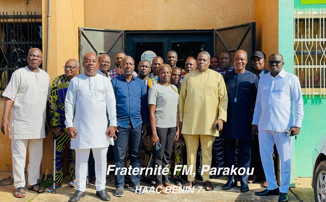 Aide de l’État à la presse: La HAAC lance un programme de formation "in situ" au profit de 120 journalistes dans 30 radiodiffusions sonores