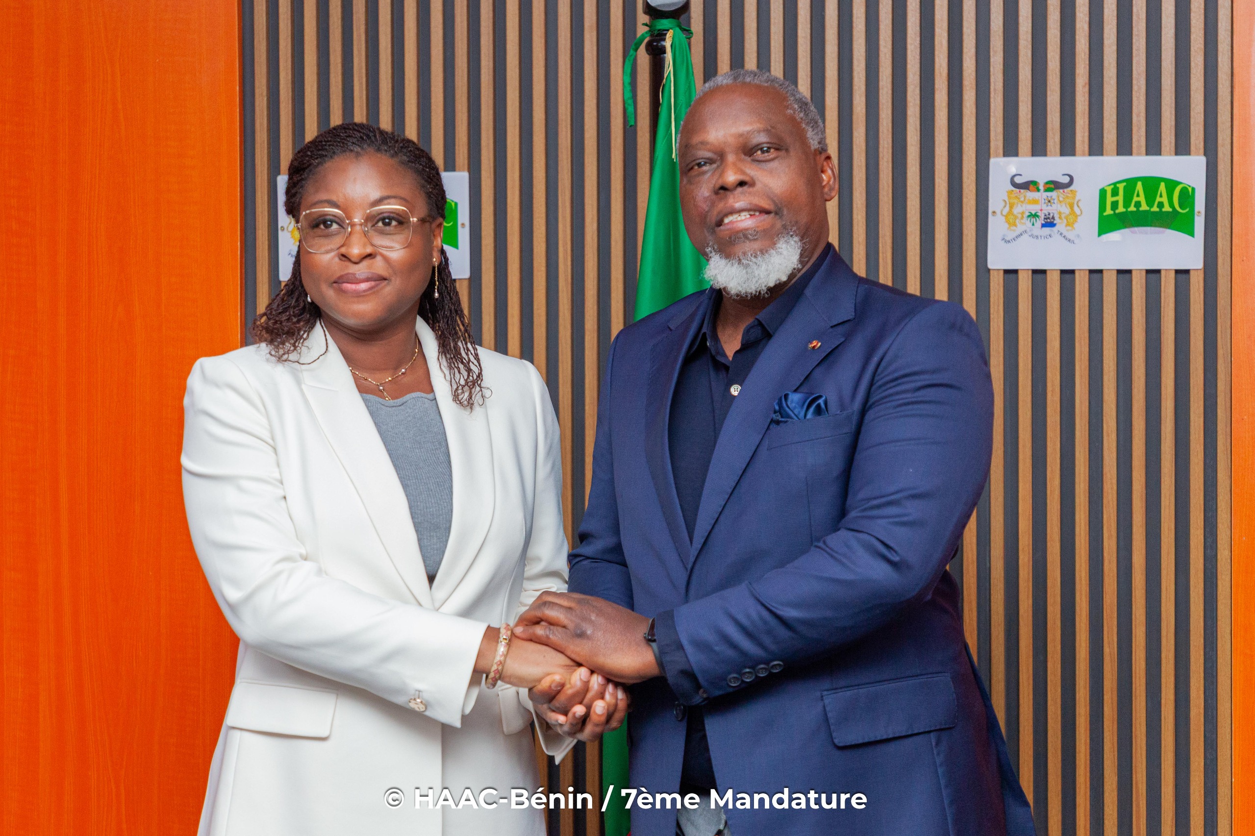 Séance de travail au siège de la HAAC : la Ministre Aurélie ADAM SOULE ZOUMAROU reçue par le Président Édouard LOKO